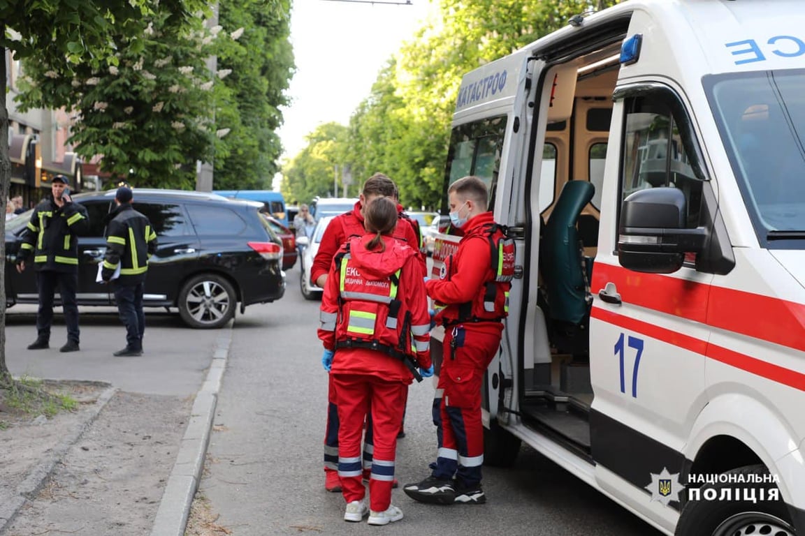 У Черкасах пожежна машина зіткнулась з тролейбусом 