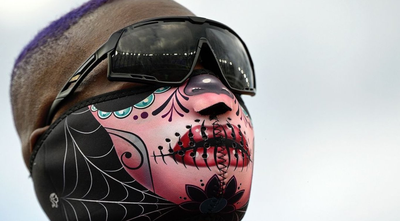 Рейвен Сондерс