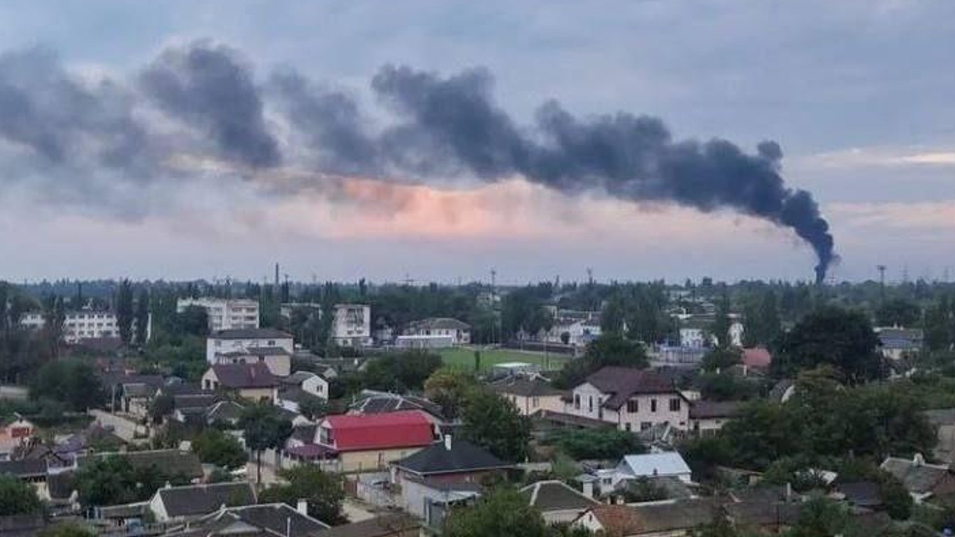 У Криму пролунала серія вибухів