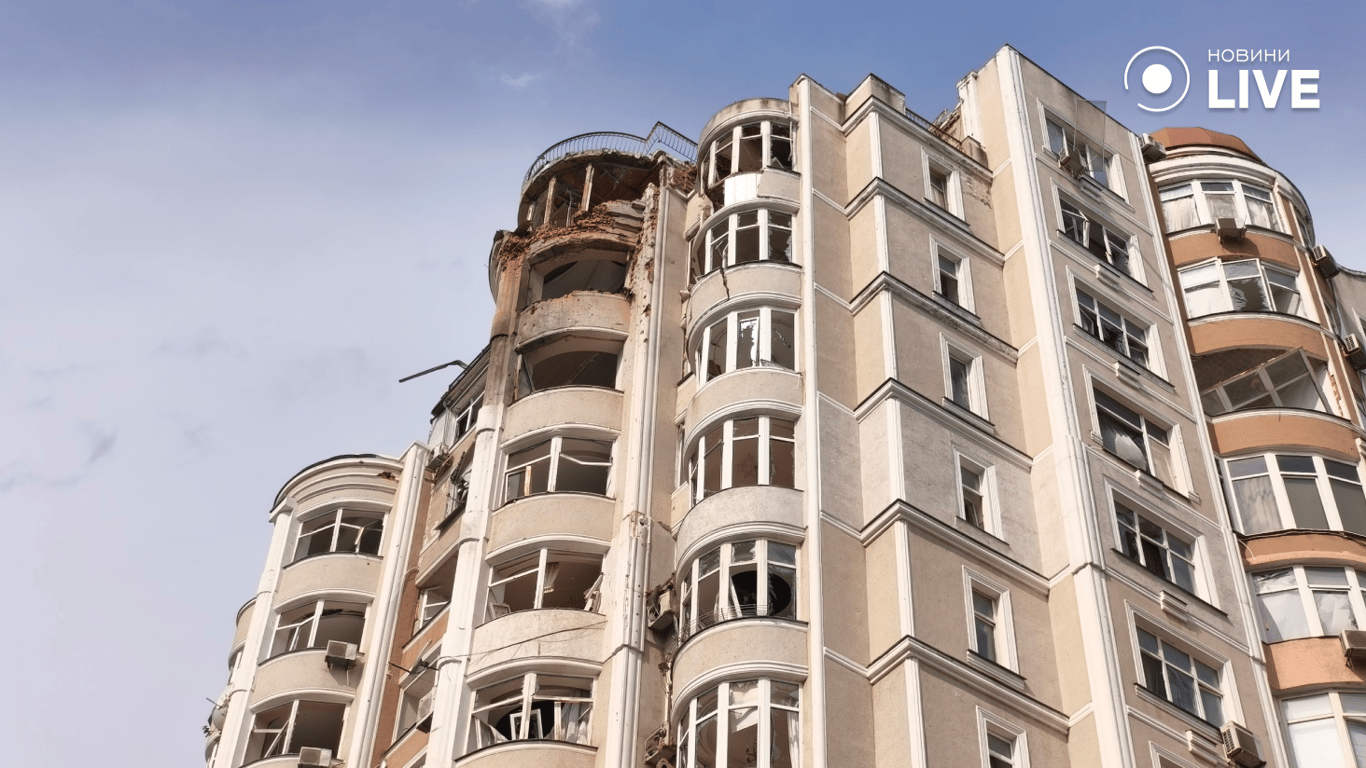 Росіяни пошкодили житловий будинок в Одесі