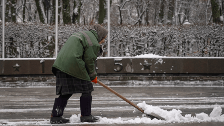 Одеса ризикує взимку — місто не профінансувало техніку для доріг - 290x166