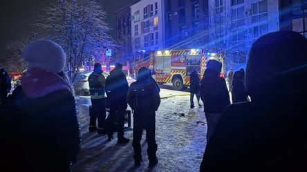 Журналист спас ребенка из дома после удара дрона по Киевщине - 285x160