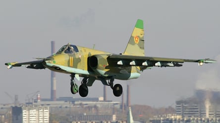 Казахські літаки для України — чому Астана погодилася на такий крок - 285x160