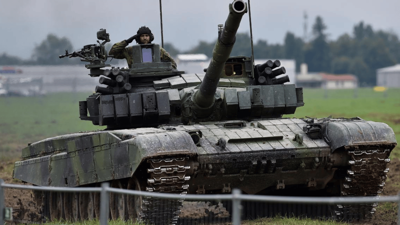 Украина требует поставок современного вооружения для защиты своей территории