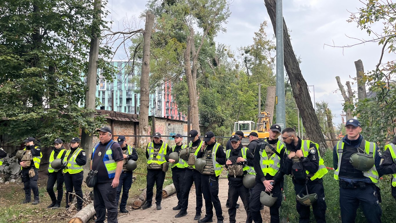Захарченко закликав прокуратуру перевірити дії охорони на Теремках