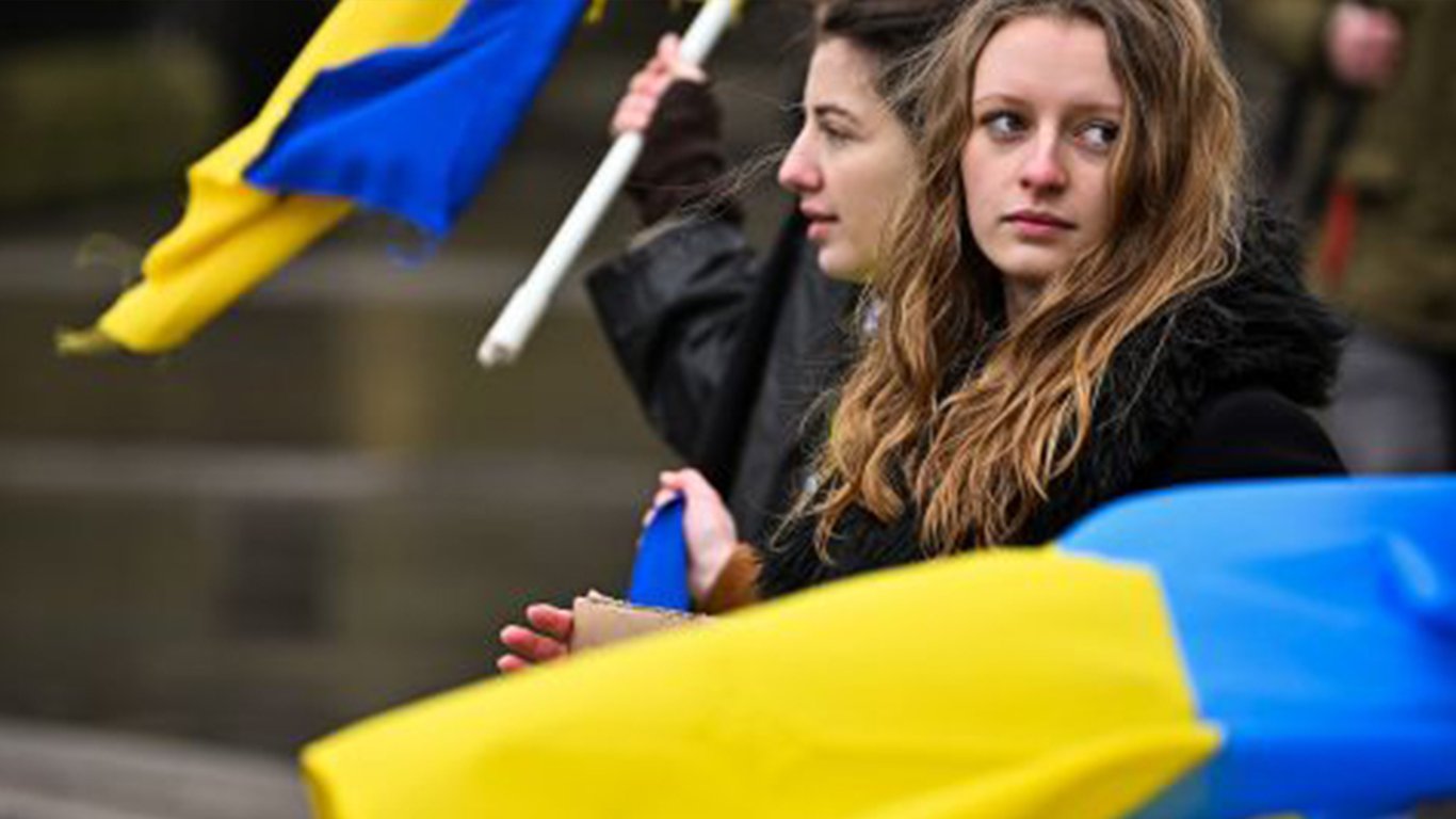 ВПО та звільнені з полону українці можуть отримати ваучери на навчання