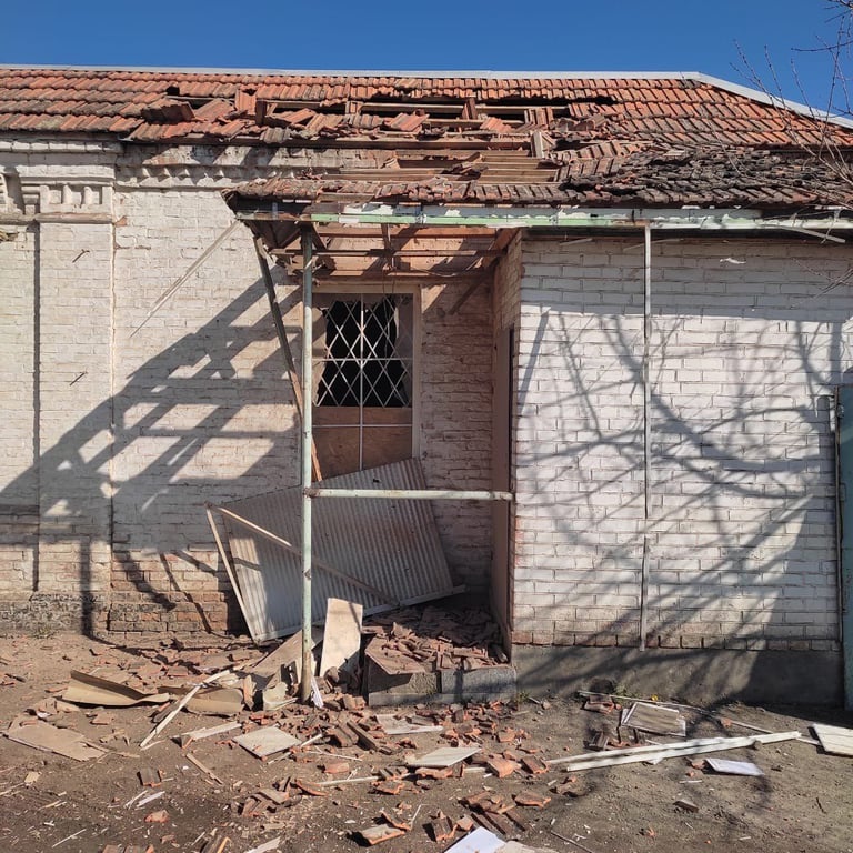 Руйнування в будинку