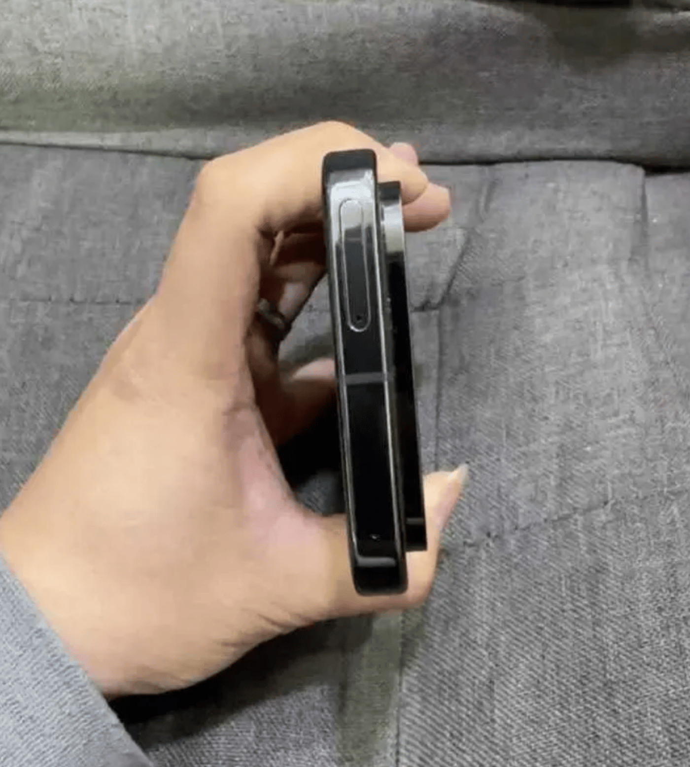 Блок камер прототипа Google Pixel 10 Pro