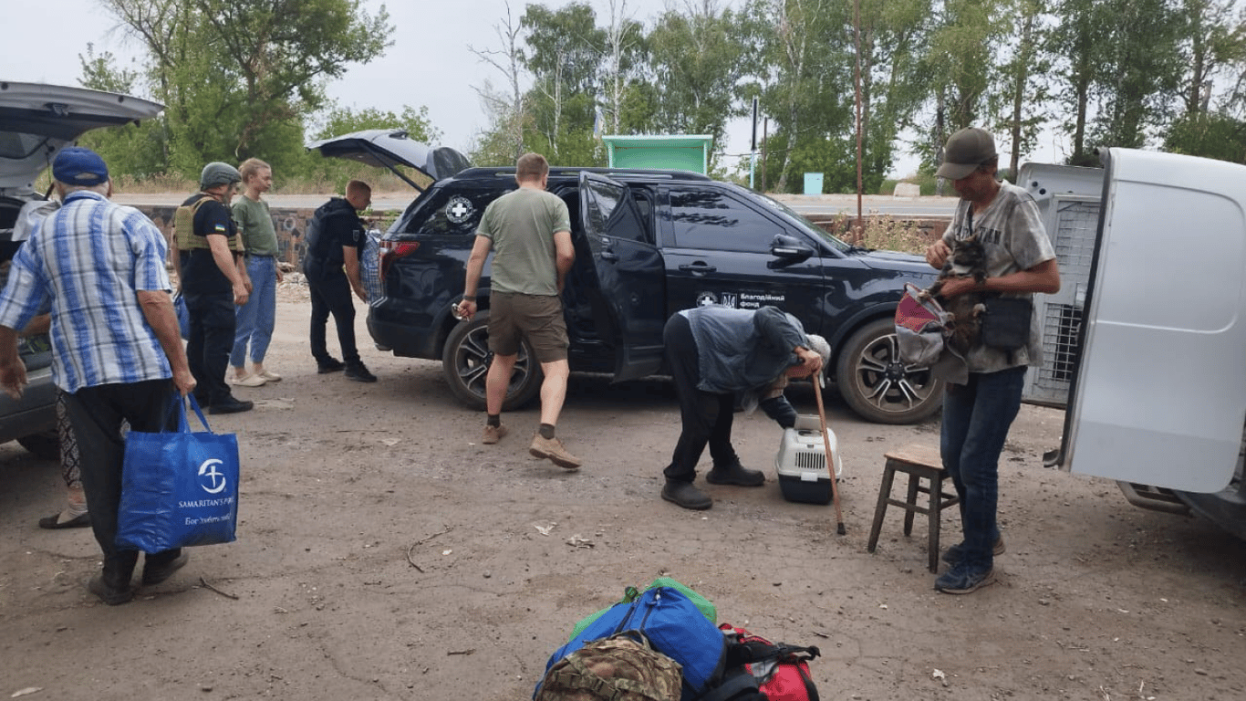 На Сумщині розпочалася обов'язкова евакуація з міст Глухів, Свеси та Есмань