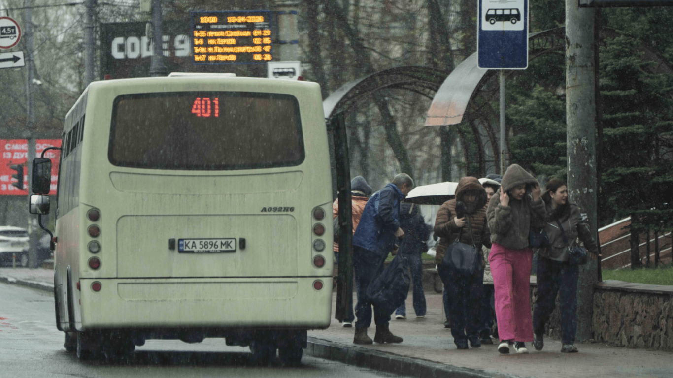 Ветер и дожди: синоптик Диденко прогнозирует похолодание завтра