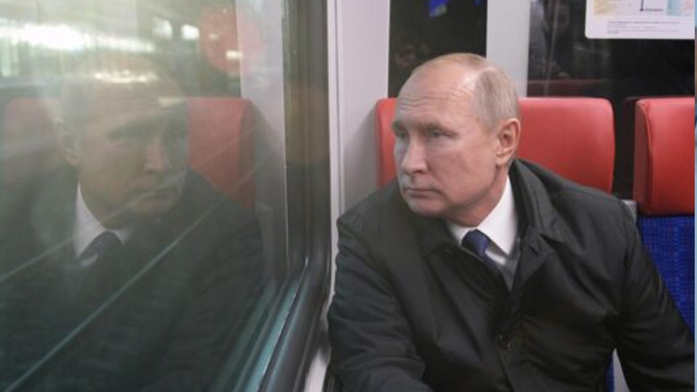 Бронепоезд путина парализовал железнодорожное движение в москве 17 февраля: что известно