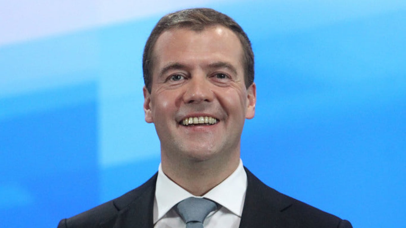 Медведев захотел отправить в концлагеря украинцев, не поддерживающих оккупацию