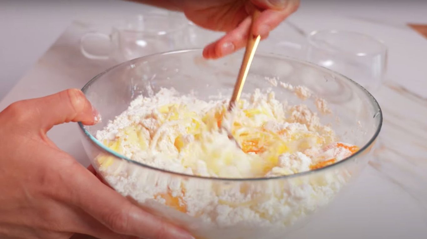 простий рецепт сирного коржа