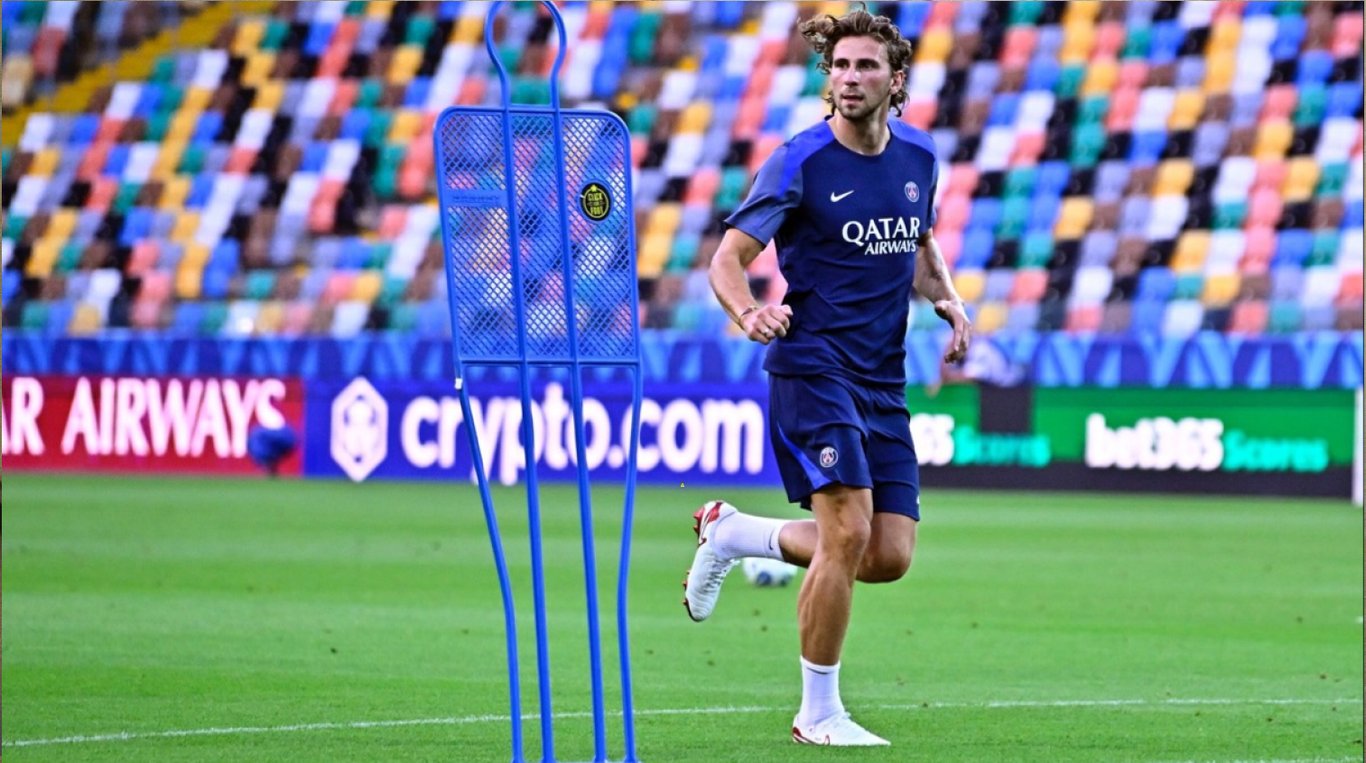 Илья Забарный