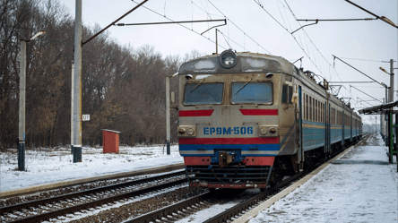 В УЗ пояснили, чому квитків до Запоріжжя тепер немає - 290x166