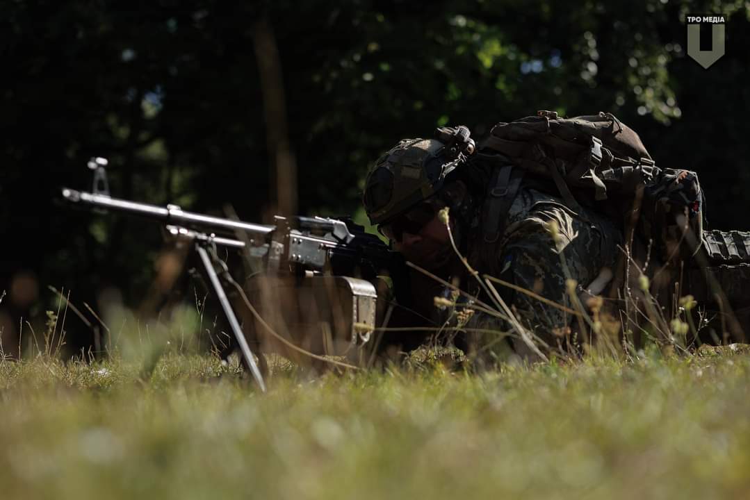 Украинские военные на боевом задании