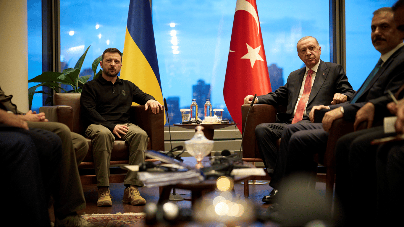 Erdogan's advisor supports return of occupied lands to Ukraine