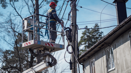 Россия ударила по энергетике на Харьковщине — область без света - 285x160