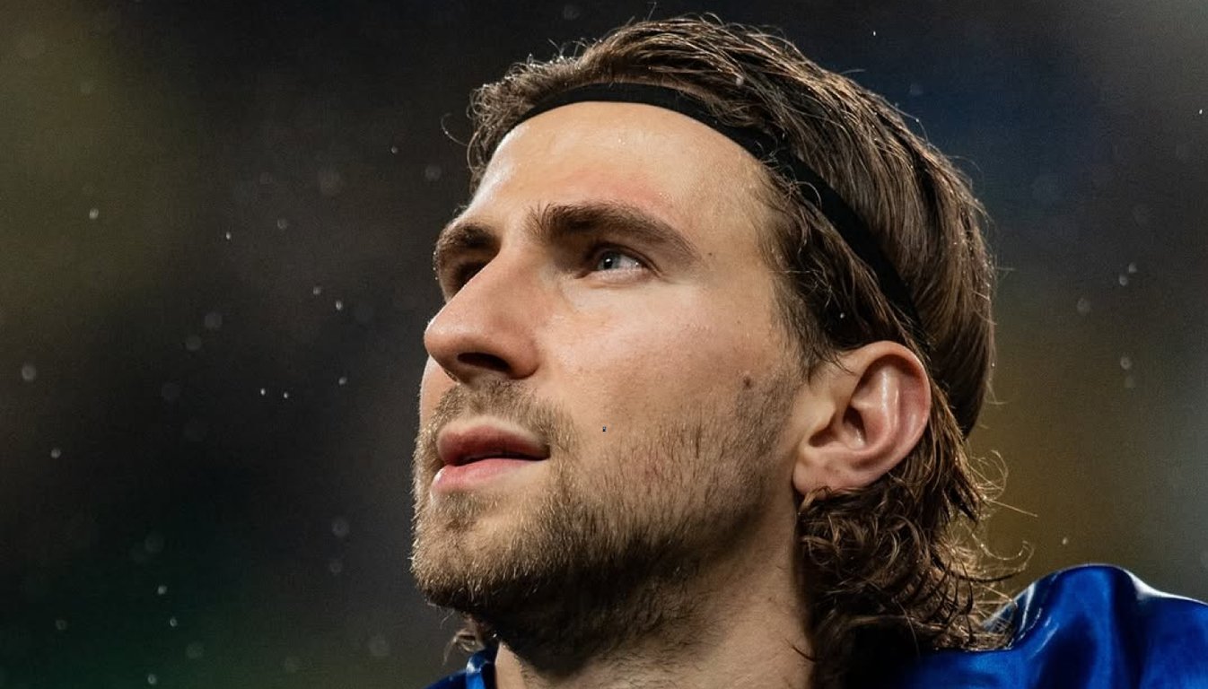 Илья Забарный