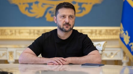 Зеленский подписал новые санкции против поставщиков российского ВПК - 304x171
