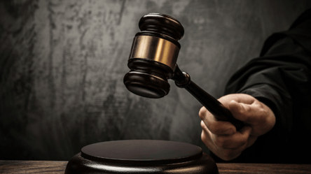 Чоловік декламував для ТЦК присягу солдата РФ — що вирішив суд - 285x160