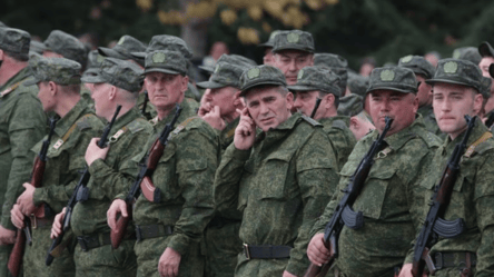 РФ мобілізувала резервістів на окупованій Луганщині, — ОВА - 290x160