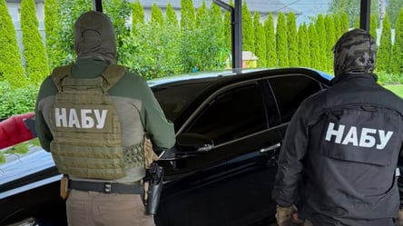 Нардепу оголосили підозру: вимагав 1 млн дол. за "вирішення питання" з кол-центрами - 304x171