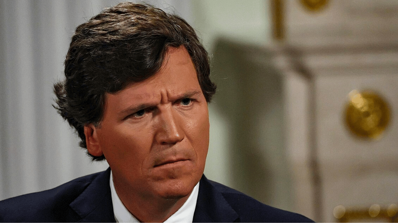 Tucker Carlson accuses Biden of trying to assassinate Vladimir Putin