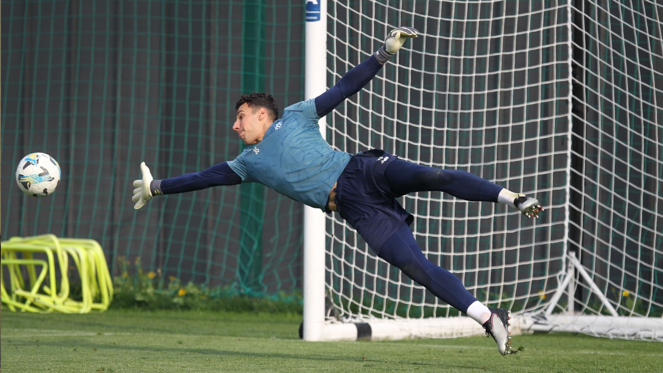 Руслан Нещерет