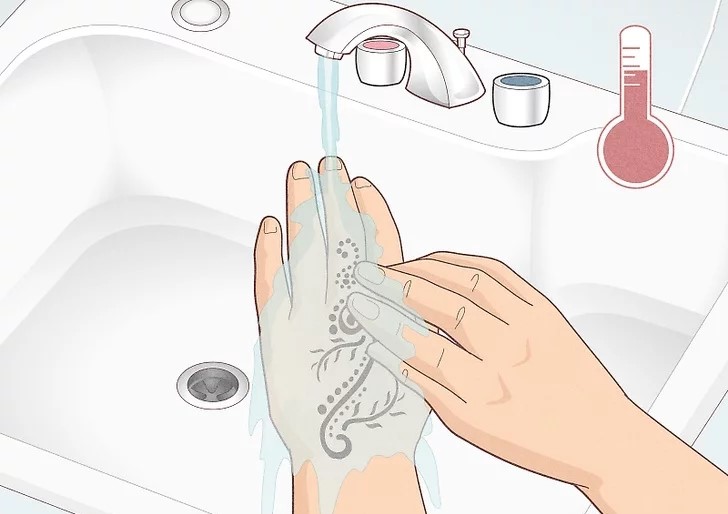 Чим змити хну зі шкіри рук та тіла — перевірений лайфхак - фото 1