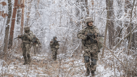 Ukraine breaks through five kilometers deep into Kursk region - 285x160