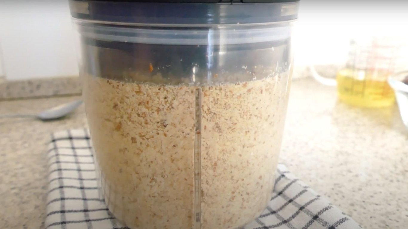 горіхові квадратики із трьох інгредієнтів ласощі на Песах