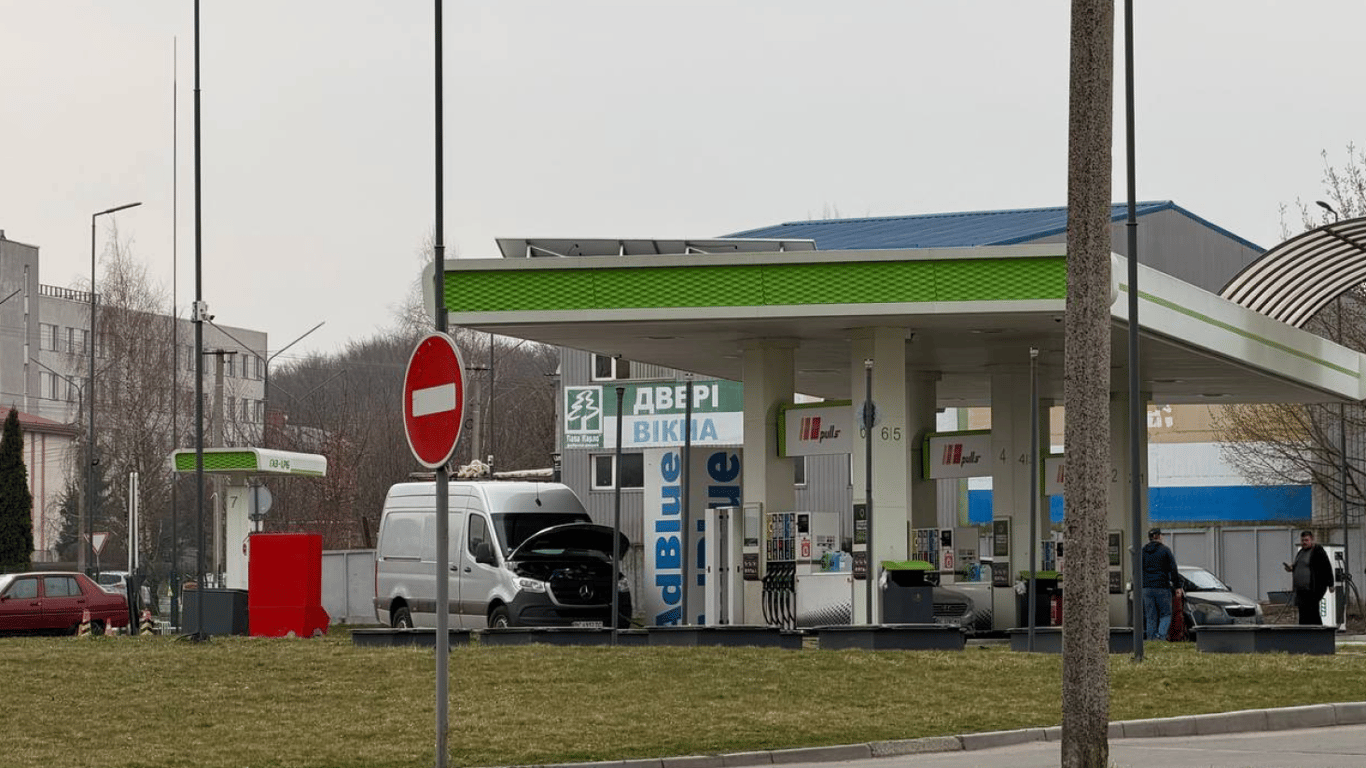 В Украине цены на топливо стабилизировались: дизель стоит 84,55 грн