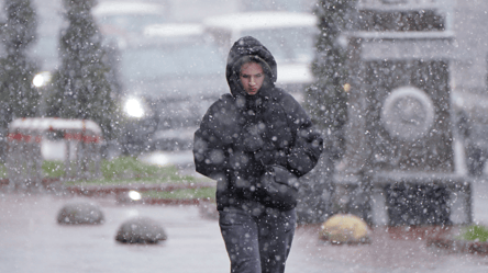 Синоптики попередили українців про різку зміну погоди - 290x166