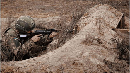 Міноборони запрошує добровольців віком 18-24 роки — що пропонують - 285x160