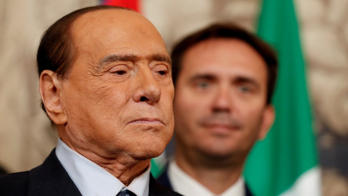 Умер друг Путина, бывший итальянский премьер Берлускони
