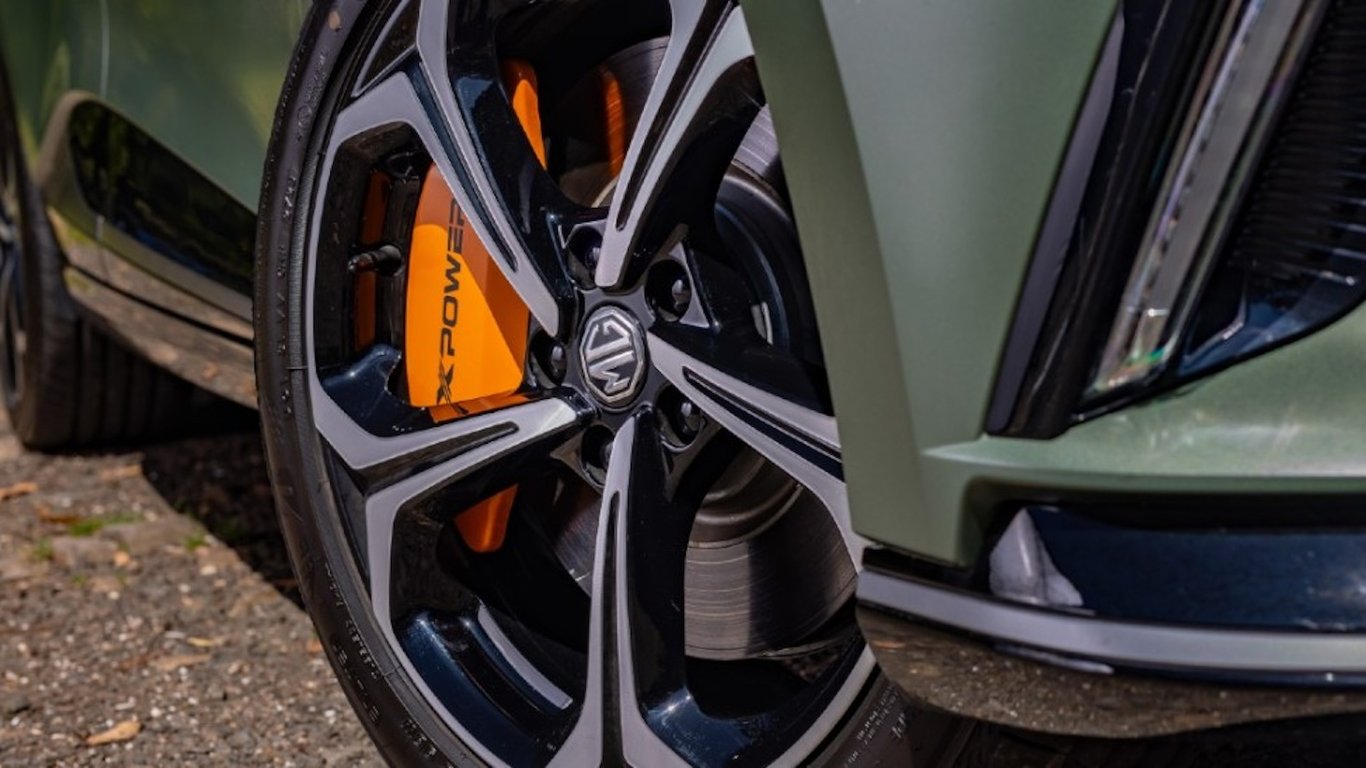 Названі найкращі шини для електромобілів у 2026 році