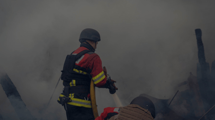 Влучання у пасажирський потяг — в УЗ спростували чутки - 290x166