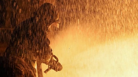 Удар дронами по Днепру — горит многоэтажка, есть пострадавшие - 290x166