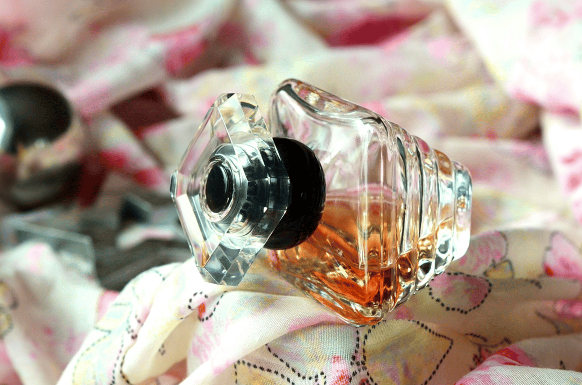 Парфуми можна обрати за власним характером