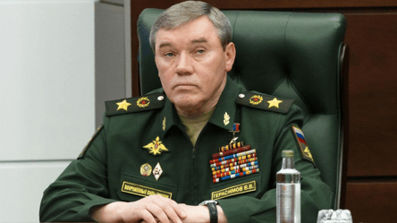Войсками россии в Украине отныне будет командовать Валерий Герасимов: Суровикин стал его заместителем - 285x160