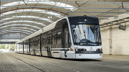 Європейці пересідають на гігантські трамваї — чому це вигідно - 290x166