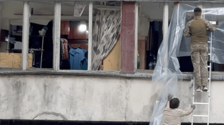 В Киеве обломок ракеты РФ попал в общежитие медуниверситета - 285x160