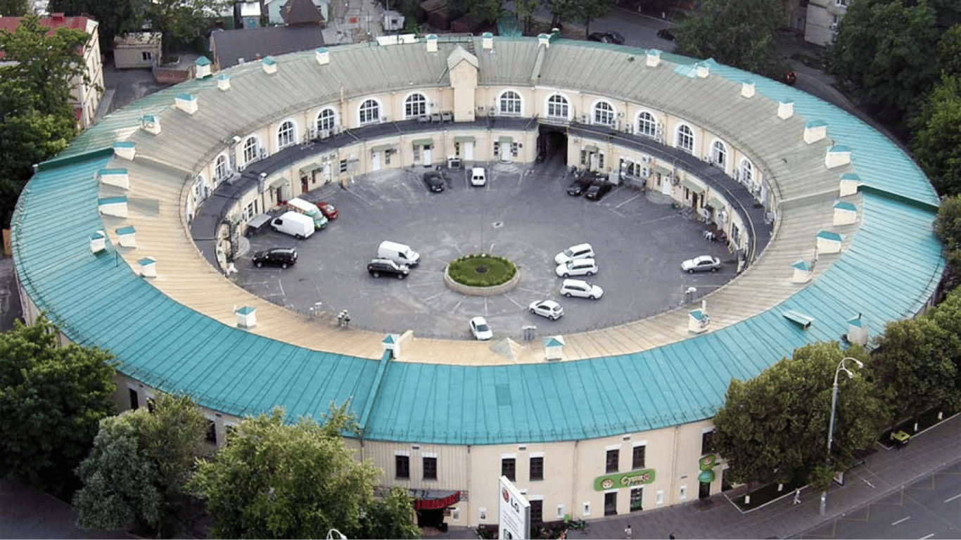 Розкрадання коштів на реконструкції музею Київська фортеця — підрядник отримав підозру