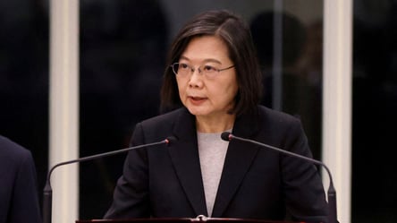Тайвань не будет провоцировать Китай, но и не поддастся давлению, — Цай Инвень - 285x160