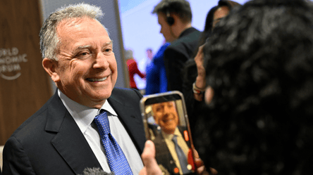 Мирные переговоры и визит в Украину — заявления Виткоффа в Давосе - 285x160