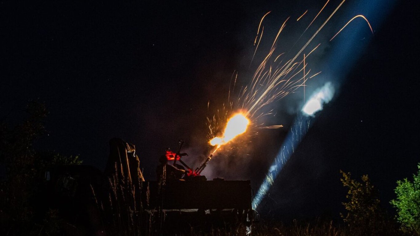 В Воздушных силах показали мастерскую работу украинской ПВО во время ночной атаки РФ