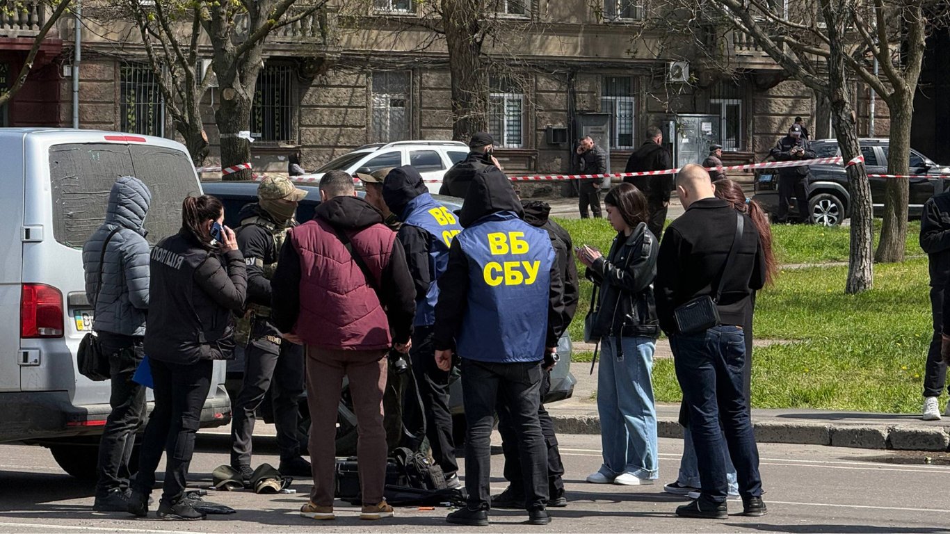 На одній із вулиць Одеси сталася стрілянина та затримання