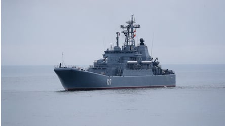 Росія вивела у Чорне море два кораблі — яка загроза - 285x160