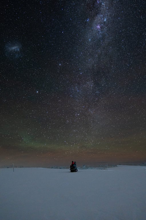 Зоряне небо в Антарктиці влітку 2024 року